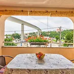 Romantisches Nur 500 Meter Zum Mit Privatem Balkon * Crikvenica