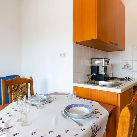 Romantisches Nur 500 Meter Zum Mit Privatem Balkon