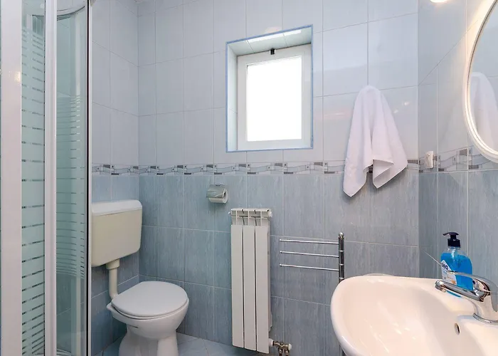 Apartment Romantisches Nur 500 Meter Zum Mit Privatem Balkon *