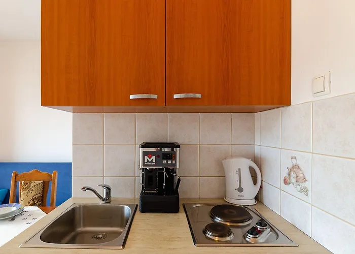 Romantisches Nur 500 Meter Zum Mit Privatem Balkon * Crikvenica