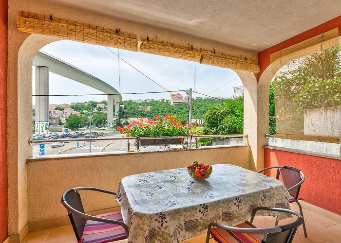 Apartment Romantisches Nur 500 Meter Zum Mit Privatem Balkon *